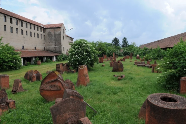 Copy-of-park-skulptura5-s